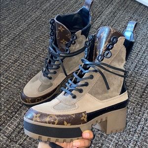 louis vuitton army boots